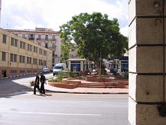 VOYAGE ORAN SEPTEMBRE 2006 304 15 sept.06 - matin - PLACE HOCHE DEPUIS LES ARCADES